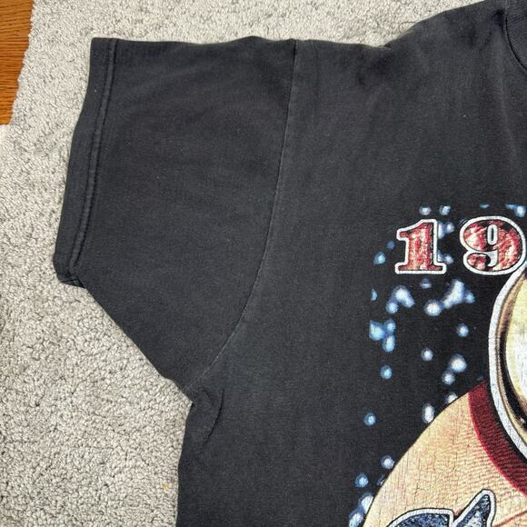 Vintage 1997 NBA Champions Chicago Bulls Rap Tee Rare T Shirt XXL Michael Jordan - Picture 8 of 14